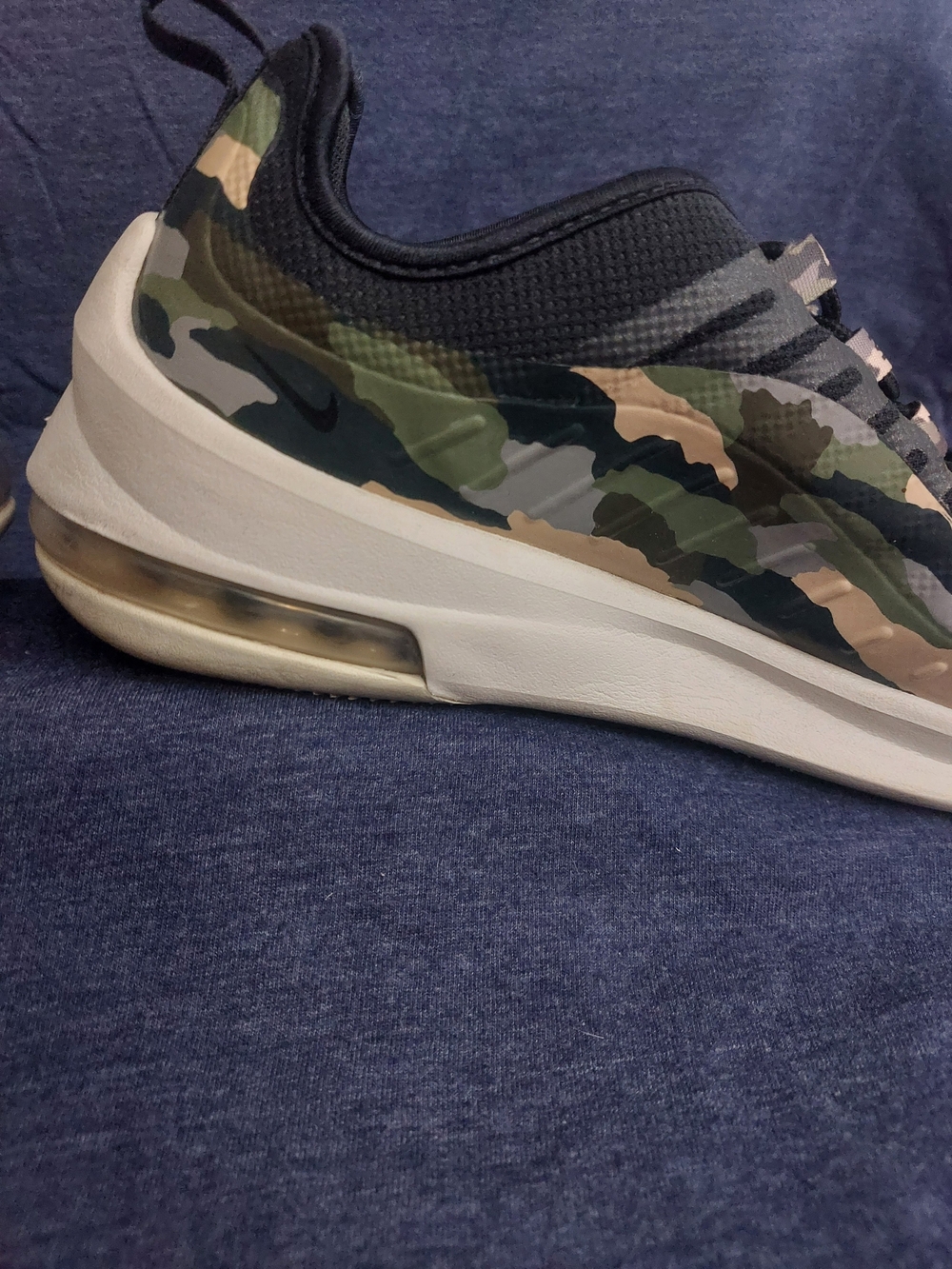 Nike Air Max Women's Camo Print Athletic Shoes in Black and Olive Sz 8 - Picture 9 of 16